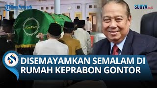 Download lagu Jenazah KH Amal Fathullah Zarkasyi Disemayamkan Semalam di Rumah Keprabon Gontor Sebelum Dimakamkan mp3
