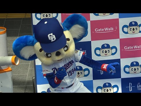 窓口の『カウンター』と格闘技の『カウンター』を間違えてるドアラ（笑）