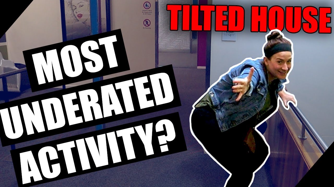 Join travelers on an adventure to Puzzling World.