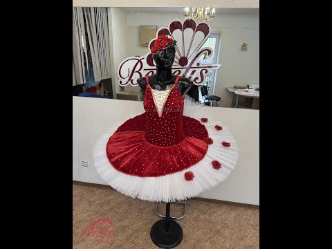 Stage costume F0531 - video 2