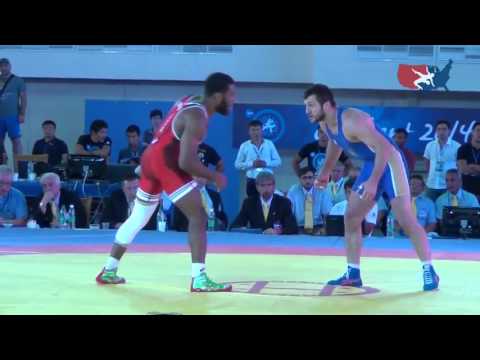 74 KG Jordan Burroughs USA vs Denis Tsargush RUS