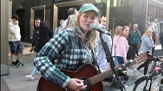 Vicka's Amp Fails at 1 minute 50 seconds but after another Busker helps she finishes Pink Pony Club