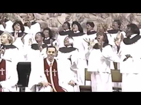 St.  James Adult Choir - Yes I Know Jesus