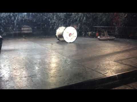 Extreme Robots Maidstone 2017: Gabriel Vs Tauron Vs Infernal Contraption