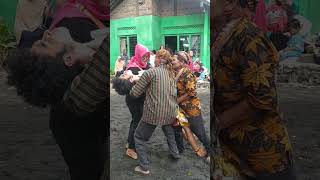 Download lagu haswo Sembrani kusumo mp3