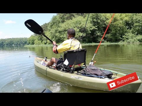Catching Big Bass On Kayaks + Exploring New Lakes !!