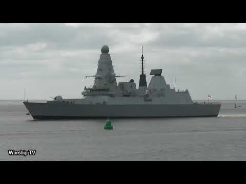 HMS DAUNTLESS D33 LEAVES DEVONPORT NAVAL BASE AT ARTILLERY TOWER AND HEADS TO SEA 3-4-23