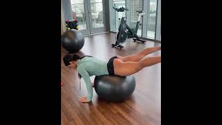 Nora fatehi ass gym fitness training big ass workup#sk star news