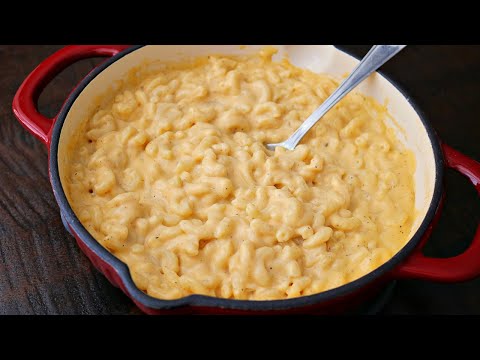 Creamy Stovetop Mac and Cheese (Easy, Homemade Macaroni and Cheese)