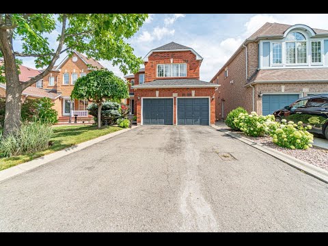 Home for sale at 14 Tobosa Trail, Brampton, ON L6R 2B4