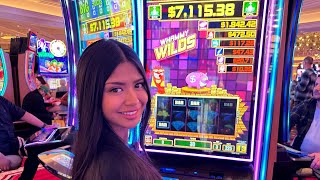 Pressing my luck in PRESS YOUR LUCK 🍀 | Honey Slots #vegas #casino #money