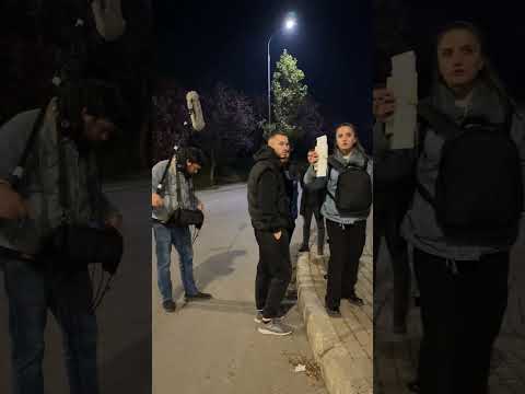 Gjatë xhirimeve në Prishtinë #tregimepopullore #viteteranda #tregimetëvjetra #baresha