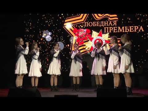 Под ракитою зеленой.