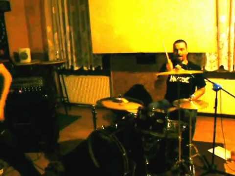 Prügelknabe - PRÜGELKNABE