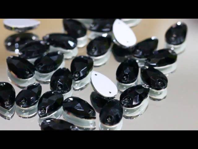 Vídeo relacionado con GORGECRAFT 100pz 10 Estilos de Diamantes de Imitación para Coser En Forma de Lágrima de Cristal Cuadrado Redondo para Coser En Garra de Cristal con Parte Trasera Plana Piedra Elegante Color Negro