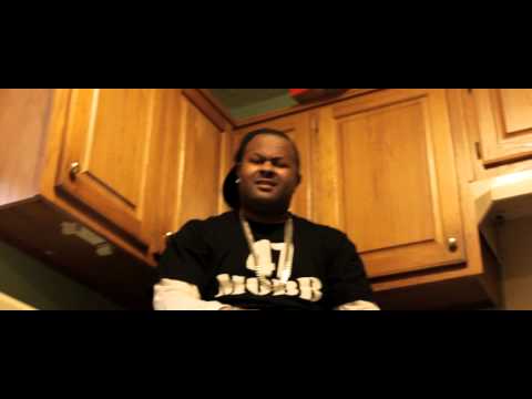 Mr.Town - TRAP or DIE (Official Video)