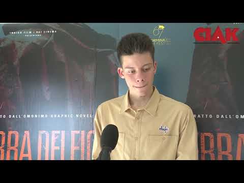 La terra dei figli, intervista a Leon de la Vallée