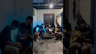 Download lagu Mawar Hitam | Dangdut Asik by ARTSN 🤙🏻 #nongkrong #cover #nongkrongbareng #coversong #dangdut mp3