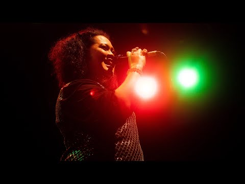 Bunyi Gitar - New Village Music Lab feat Kirana Kay