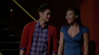 Glee - Full Performance of &quot;Homeward Bound / Home&quot; // 4x8