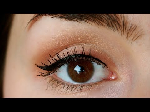 How To Apply Eyeliner Like a PRO! Simple and Quick...