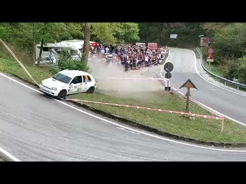 Rally Bassano 2018 recupero dopo uscita di strada Clio