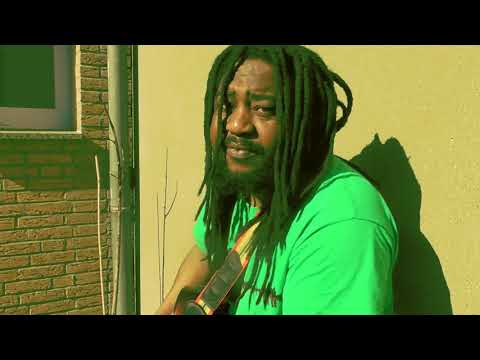 #3   I Finton's Reggae Minute - Africa Unite
