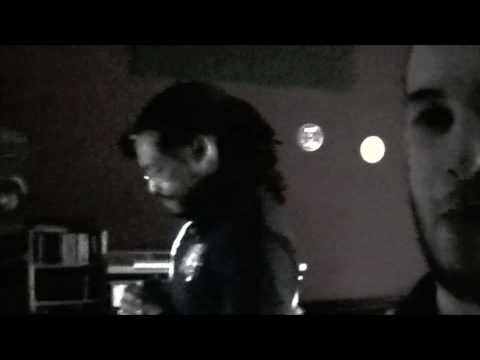 SPEED BOND 007  teaser NOUVEAU VIRUS