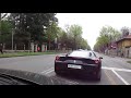 Scatta il semaforo verde! Guardate questa Ferrari!