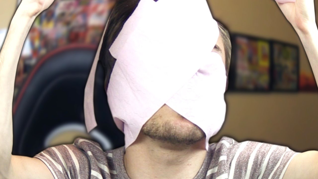 SQUEEZIE RENDU FOU PAR UN JEU. (Wooden Floor) thumbnail