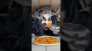 Download lagu Monster eats chicken nuggets 😋 #shorts mp3 Download lagu Monster eats chicken nuggets 😋 #shorts mp3