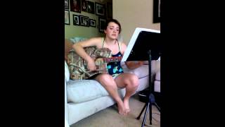 Hannah sings Coal Miner&#39;s Daughter