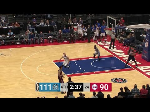 BJ Johnson with the flush