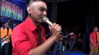 Download lagu Gerry- Benalu Cinta mp3