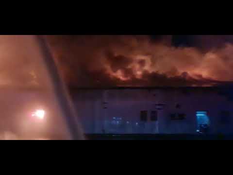 incendiu fabrica de mezeluri din orasul Mizil, Prahova