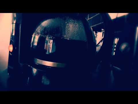 Mac Miller - Angels (When She Shuts Her Eyes)