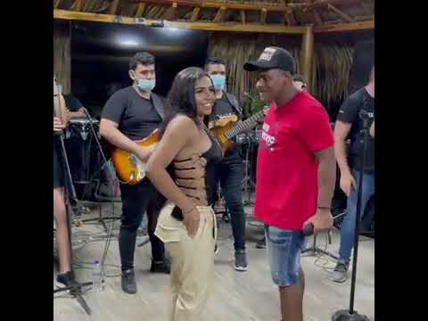 Hoja en Blanco Natalia curvelo Y Alex Martinez 2021