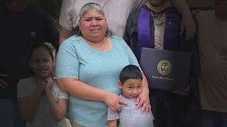North Texas father loses wife, 7-year-old son after car crashes into home