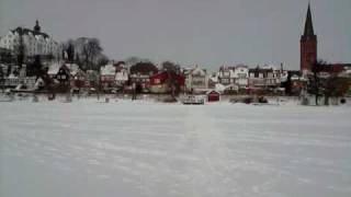 preview picture of video 'Plöner See -zugefroren Winter 2010- Ploen Lake'