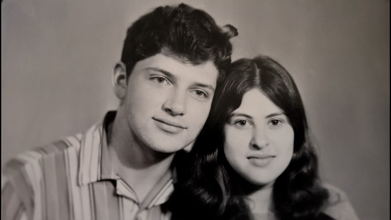 Две наши фотографии из 1975 года - рэп с финтифлюшками