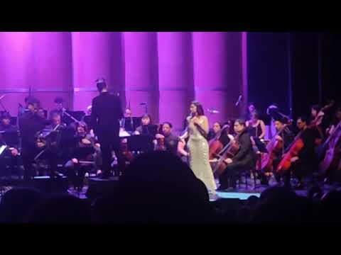 Milagros Amud en el Homenaje a Astor Piazzolla. Teatro Coliseo