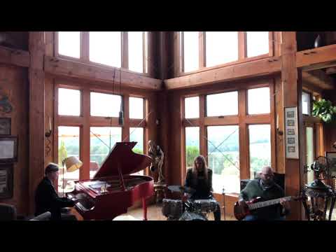 Cantiga Nova Swing, by Dave Brubeck. Arranged by Stanley Standard