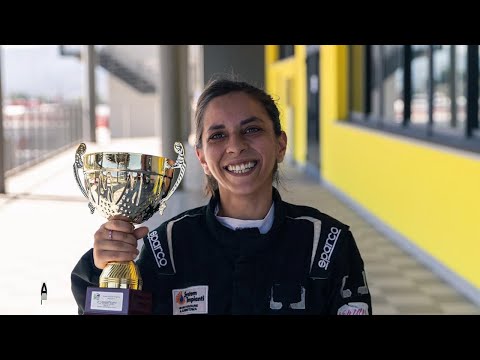 Automobilismo, il sogno di Sara corre veloce a Dubai