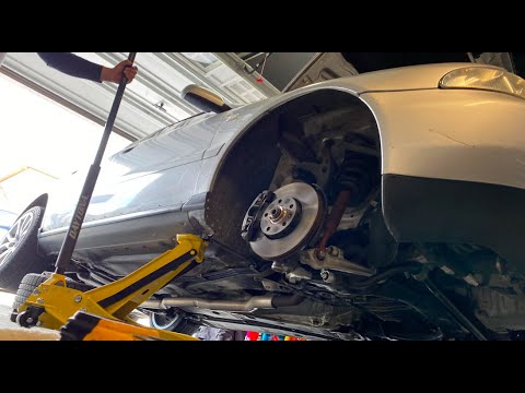Installing lowering springs on the B5