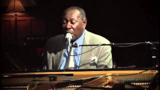 Freddy Cole performs "L-O-V-E"