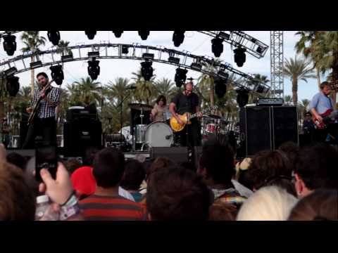 Sunny Day Real Estate - In Circles @ Outbreak Festival 2025