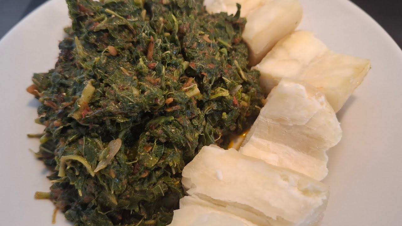 VERY DELICIOUS GREEN VEGETABLE | LEGUMES SAUTÉS #vegetable#yummy#delicious#africa #food#cameroon