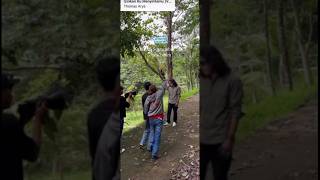 Download lagu Di buang sayang, di blkng layar syuting lagu terbaru TIADA NAMPAK GAMBARAN #thomasarya #reelsvideo mp3