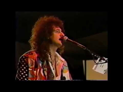 Brian May - Live Santiago, Chile 03-11-1992 [Full Show]