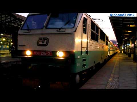 Banán 150.215 s R625, Praha, 11.11.2011